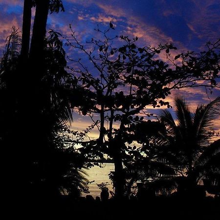 Bora Bora Bungalove Bagian luar foto